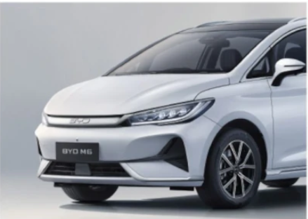BYD M6 DM Crystal White